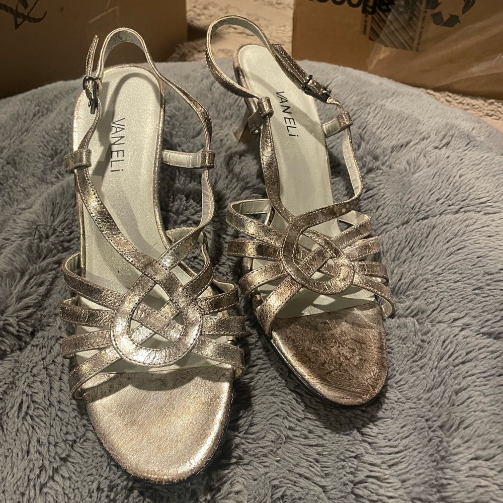 Vaneli Metallic Strappy Sandals